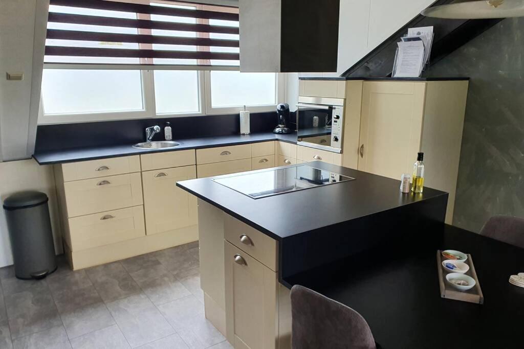 Vrijstaand / Landelijk Appartement Met Uitzicht! De Wijk Extérieur photo