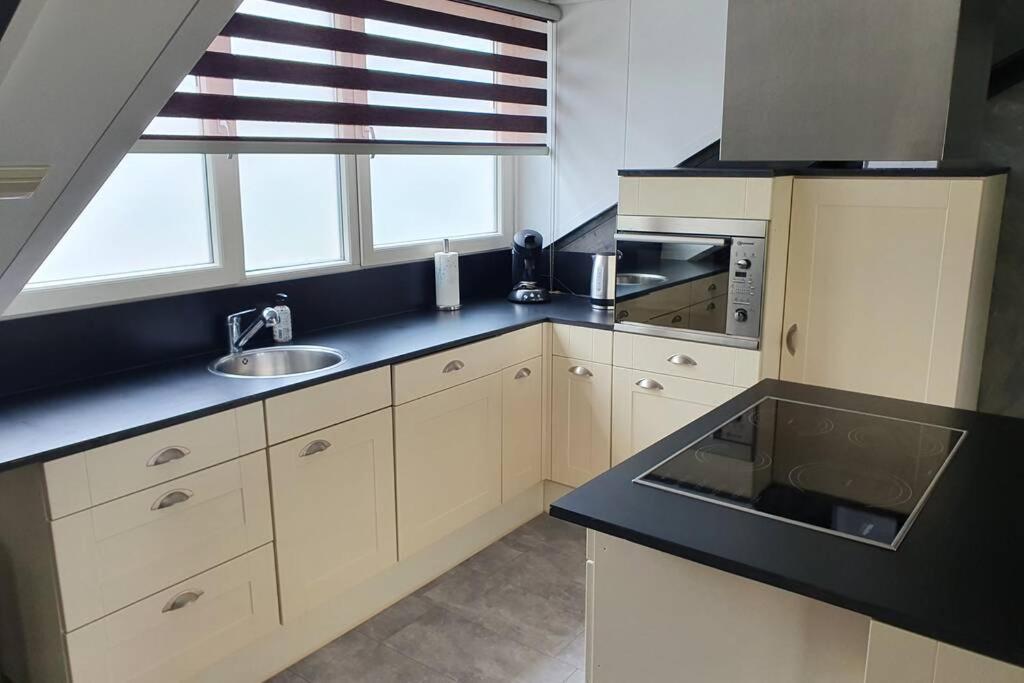 Vrijstaand / Landelijk Appartement Met Uitzicht! De Wijk Extérieur photo